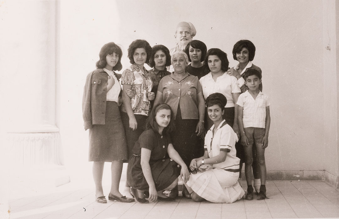 مدرسه‌ی انوشیروان دادگر